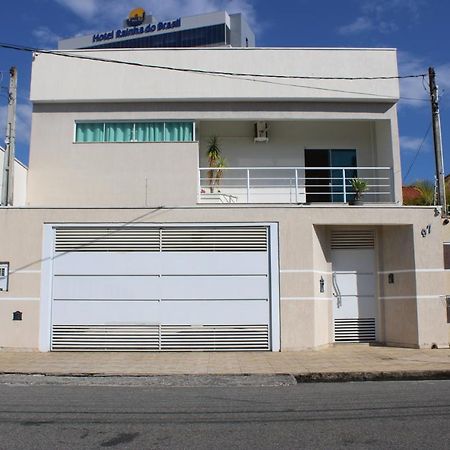 Casa Rainha Da Paz Villa อาปาเรซีดา ภายนอก รูปภาพ