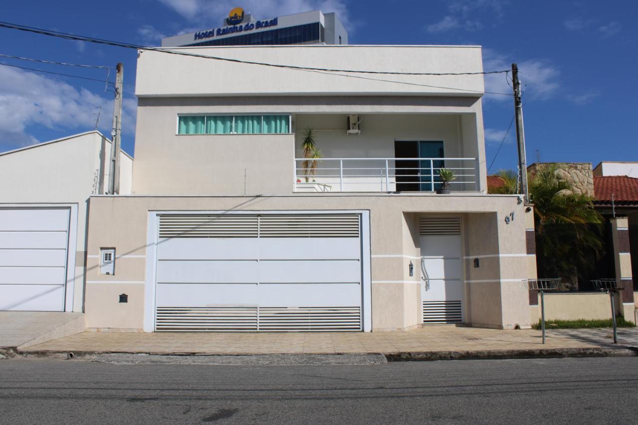 Casa Rainha Da Paz Villa อาปาเรซีดา ภายนอก รูปภาพ